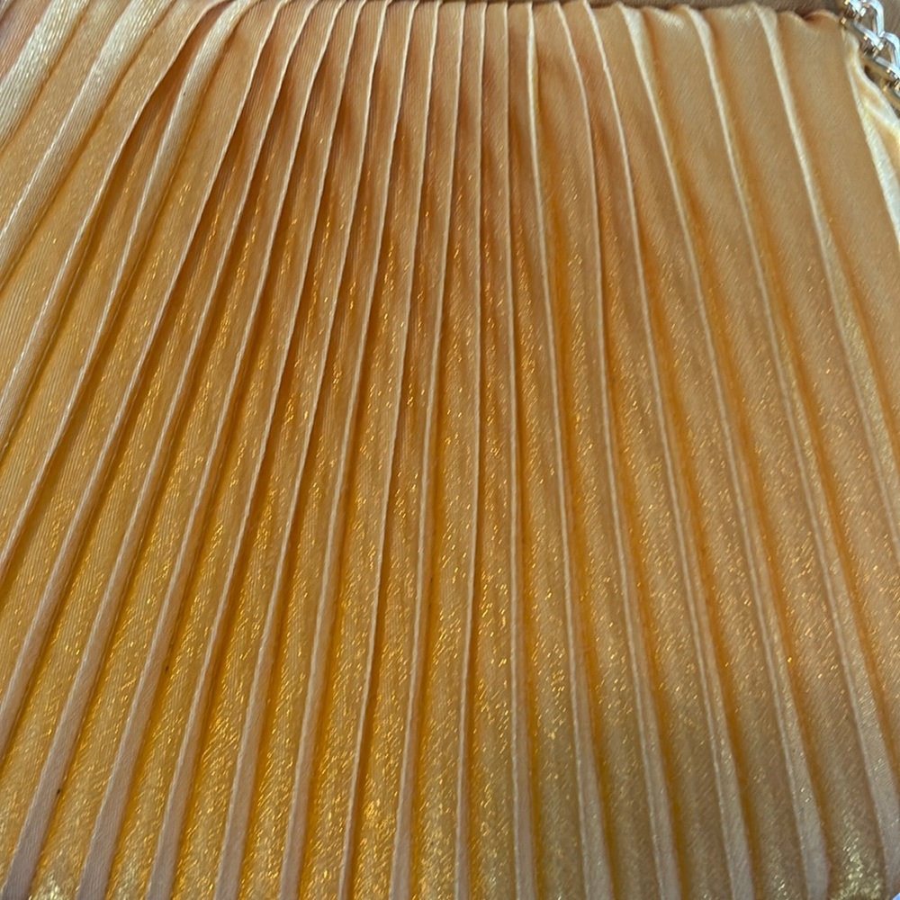 Sasha Gold Satin Pleated small purse w/Gold chain shoulder strap 7.5”W X 5.5”H - Picture 10 of 12